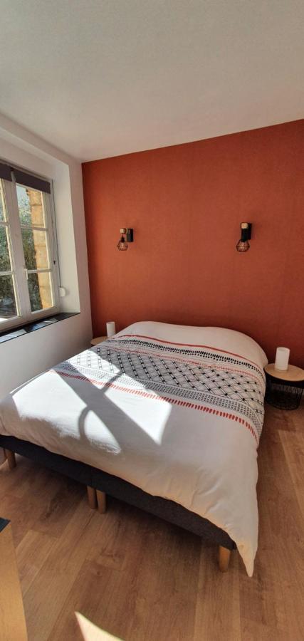 Appartement D'Hippolyte - Vue Musee Rimbaud Charleville-Mézières 外观 照片