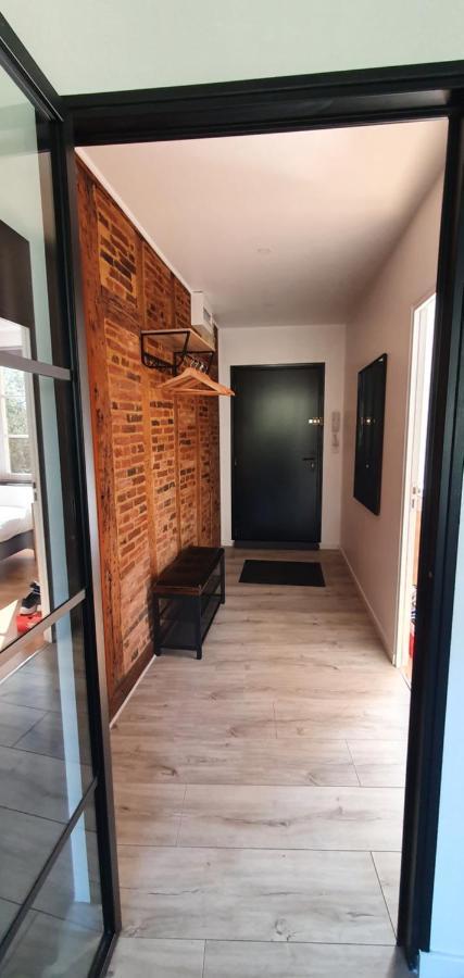 Appartement D'Hippolyte - Vue Musee Rimbaud Charleville-Mézières 外观 照片